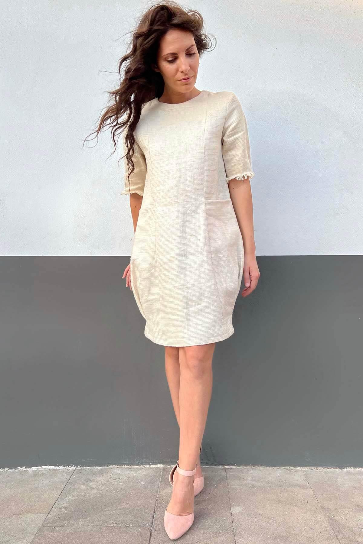 Abito a sacco canapa seta biologica modello ampio Malia Lab moda etica artigianale vestiti sostenibili donna in fibre naturali made in italy