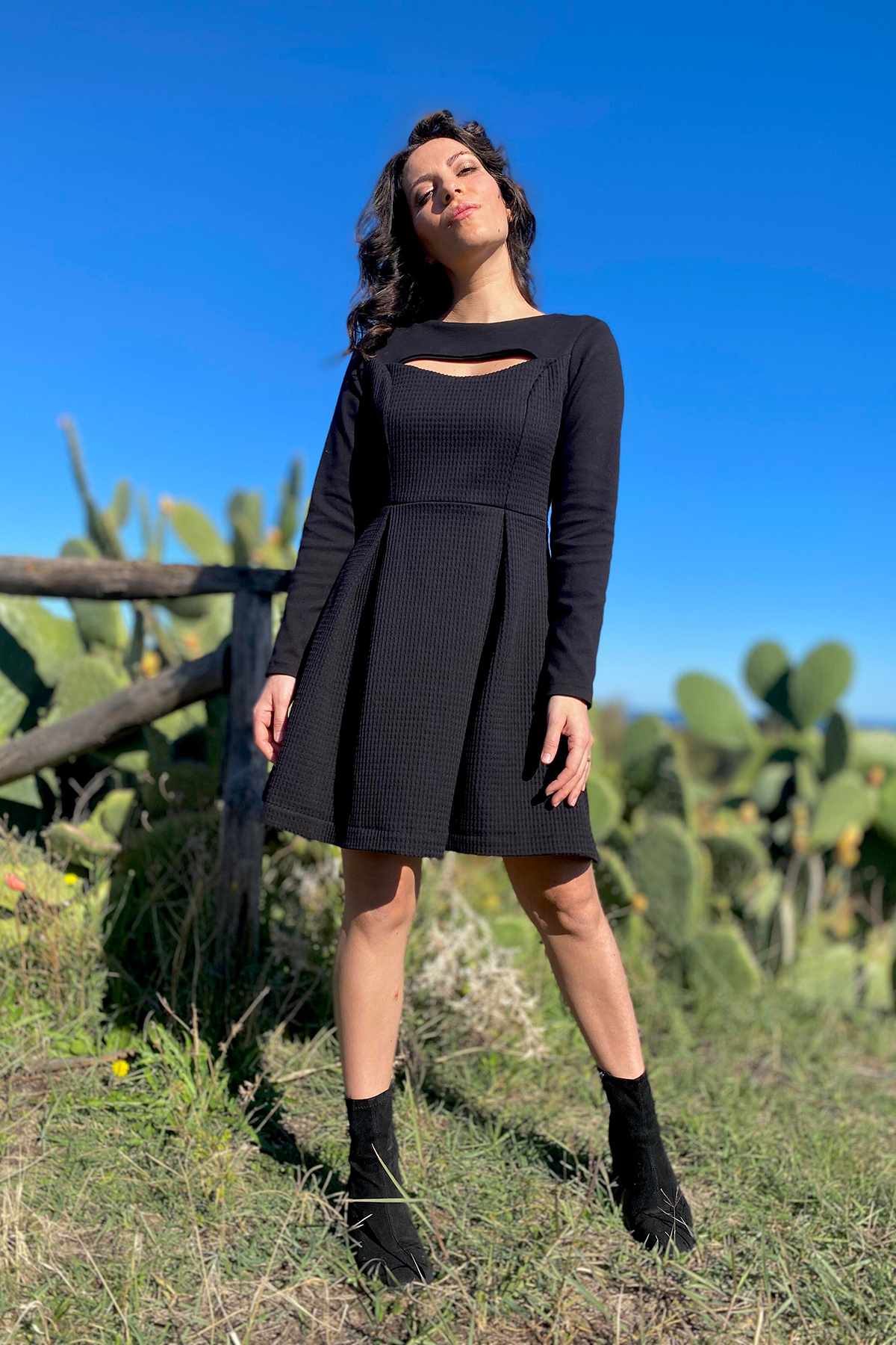Abito EVA caldo cotone biologico abbigliamento sostenibile moda responsabile artigianale brand malia lab
