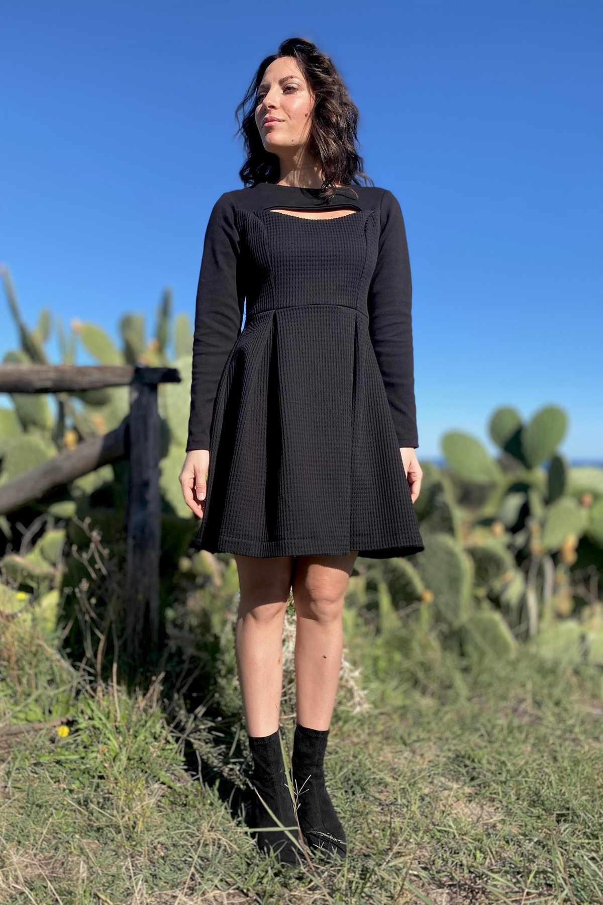 Abito EVA caldo cotone biologico abbigliamento sostenibile moda responsabile brand malia lab
