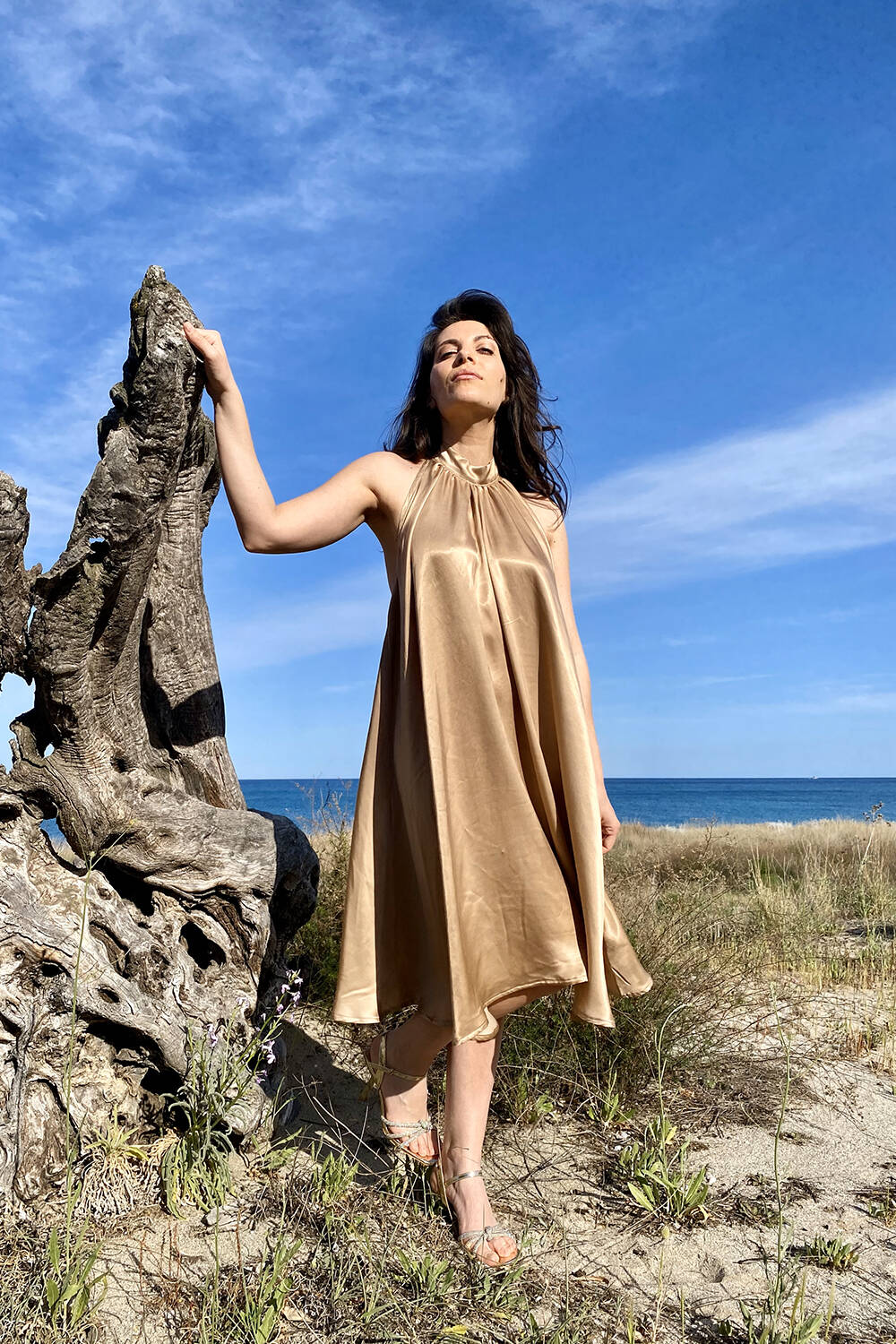 Abito Emily cerimonia cupro lyocell seacell elegante chic vestiti ecosostenibili donna brand malia lab abbigliamento sostenibile moda etica