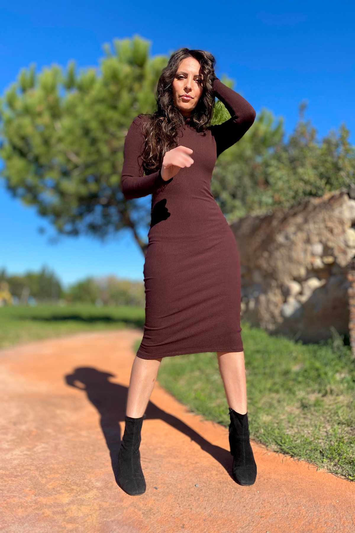 Abito KATRINE costina lyocell aderente elasticizzato abbigliamento sostenibile moda artigianale bran malia lab
