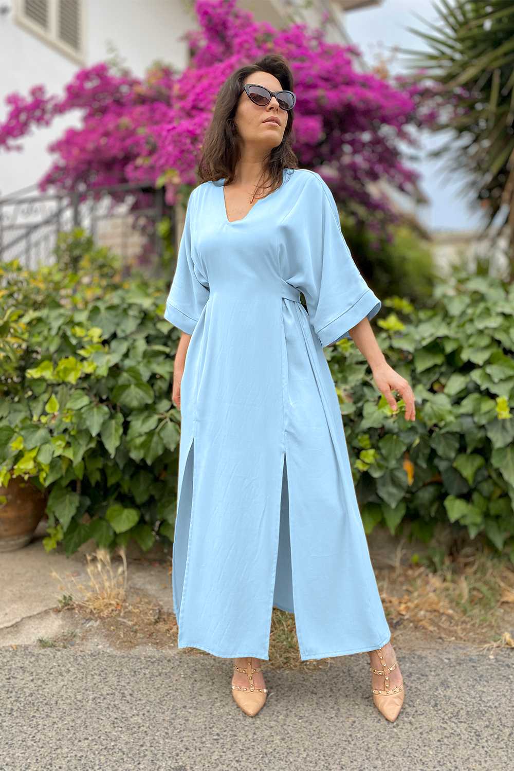 Abito Kimiko incrociato tencel lyocell vestiti sostenibili donna abbigliamento ecosostenibile brand malia lab abito sartoriale liscio celeste