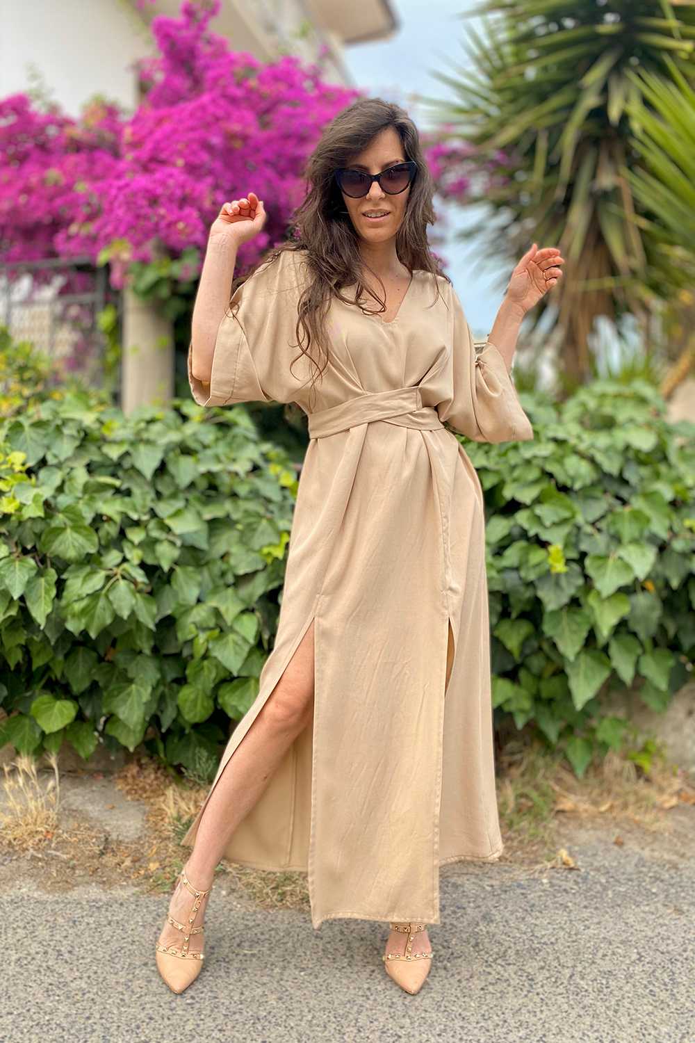 Abito Kimiko tencel lyocell abbigliamento sostenibile vestiti ecosostenibili donna brand malia lab abito sartoriale beige