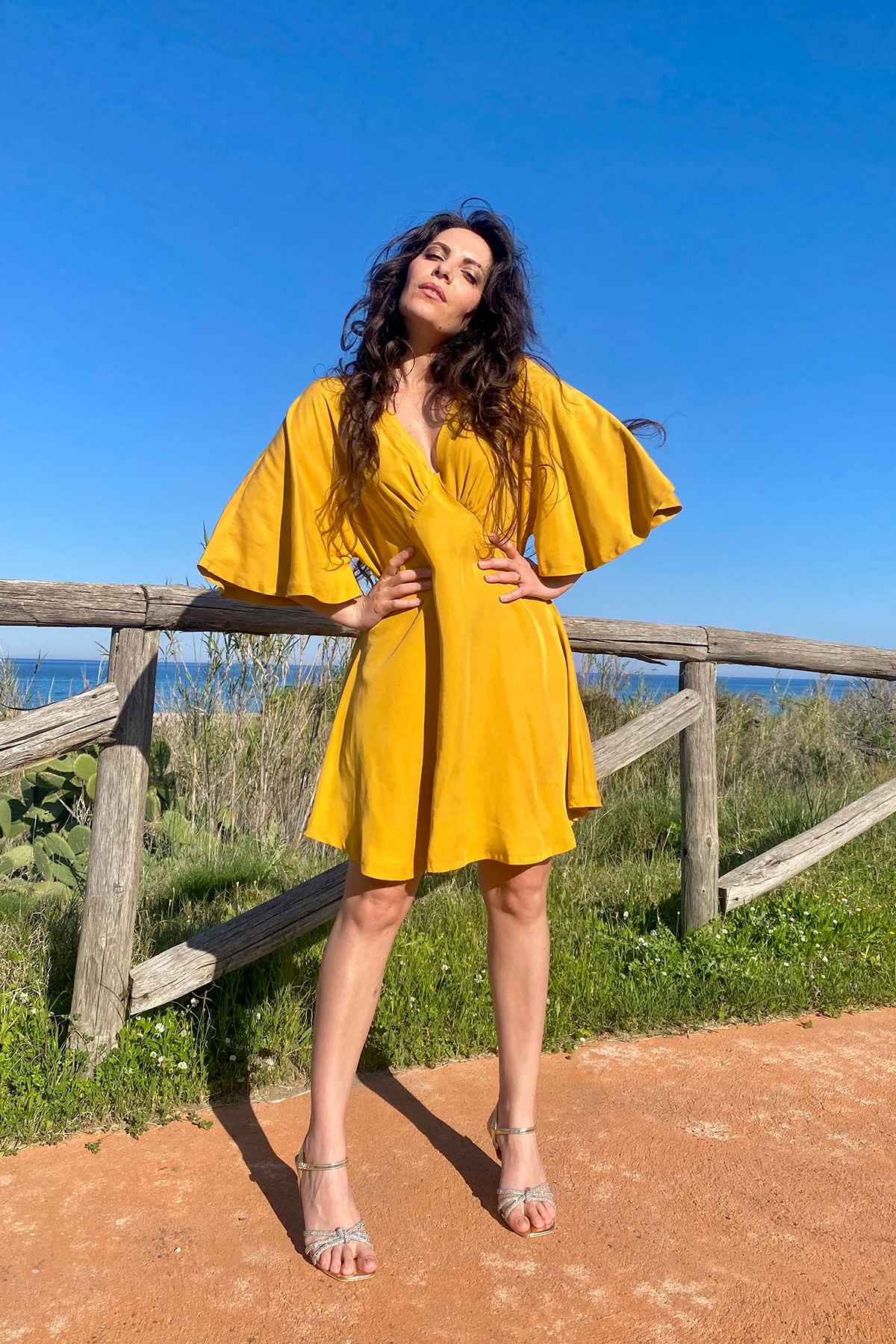 Abito Raquel tencel lyocell brand malia lab abbigliamento sartoriale sostenibile manica kimono
