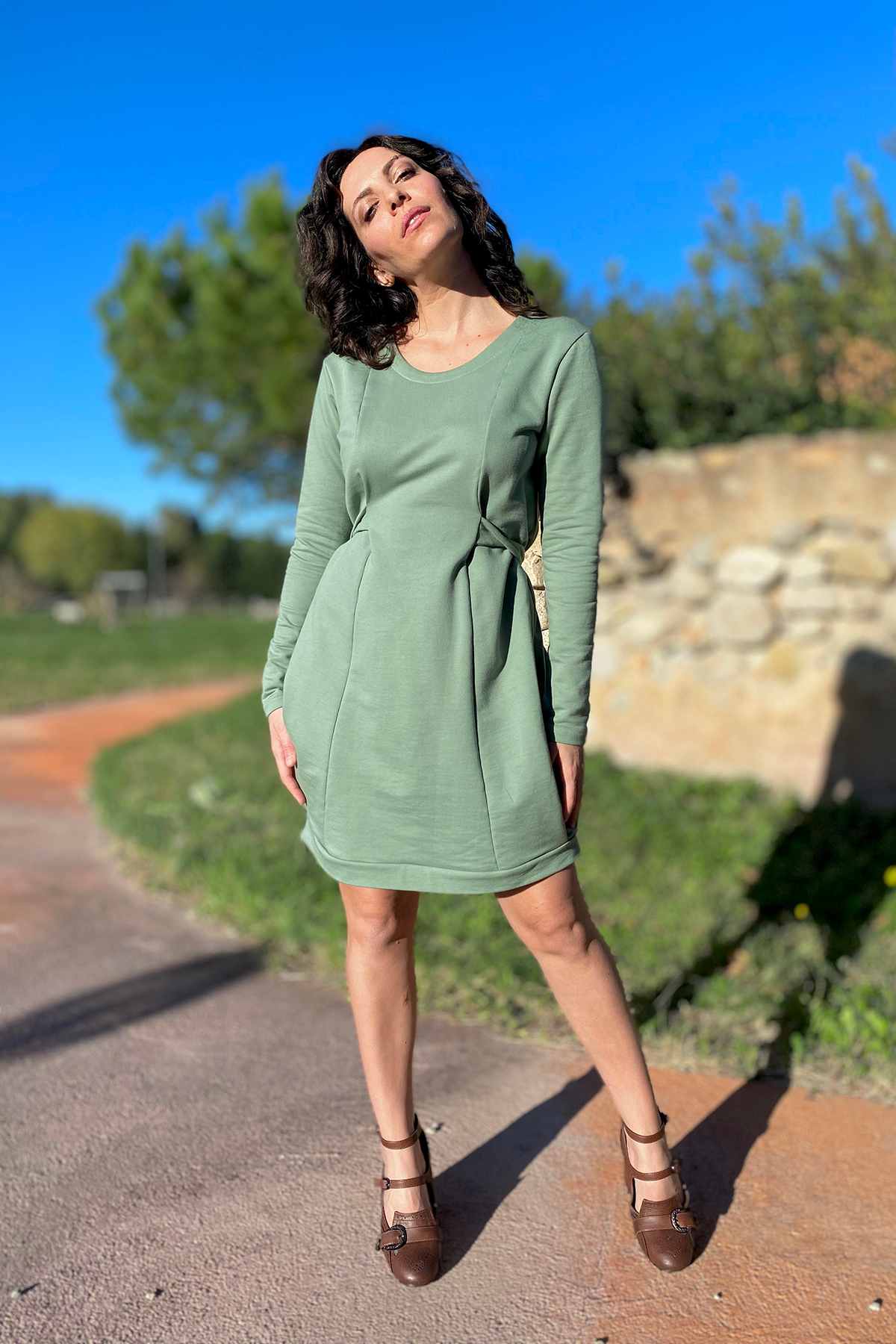 Abito a sacco cotone felpato biologico abbigliamento sostenibile sartoriale moda responsabile etica brand malia lab
