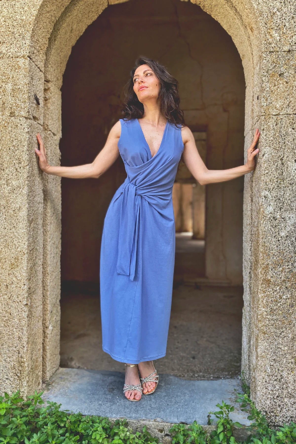 Abito lisette jersey cotone abbigliamento su misura sartoriale brand etico sostenibile malia lab allacciatura regolabile
