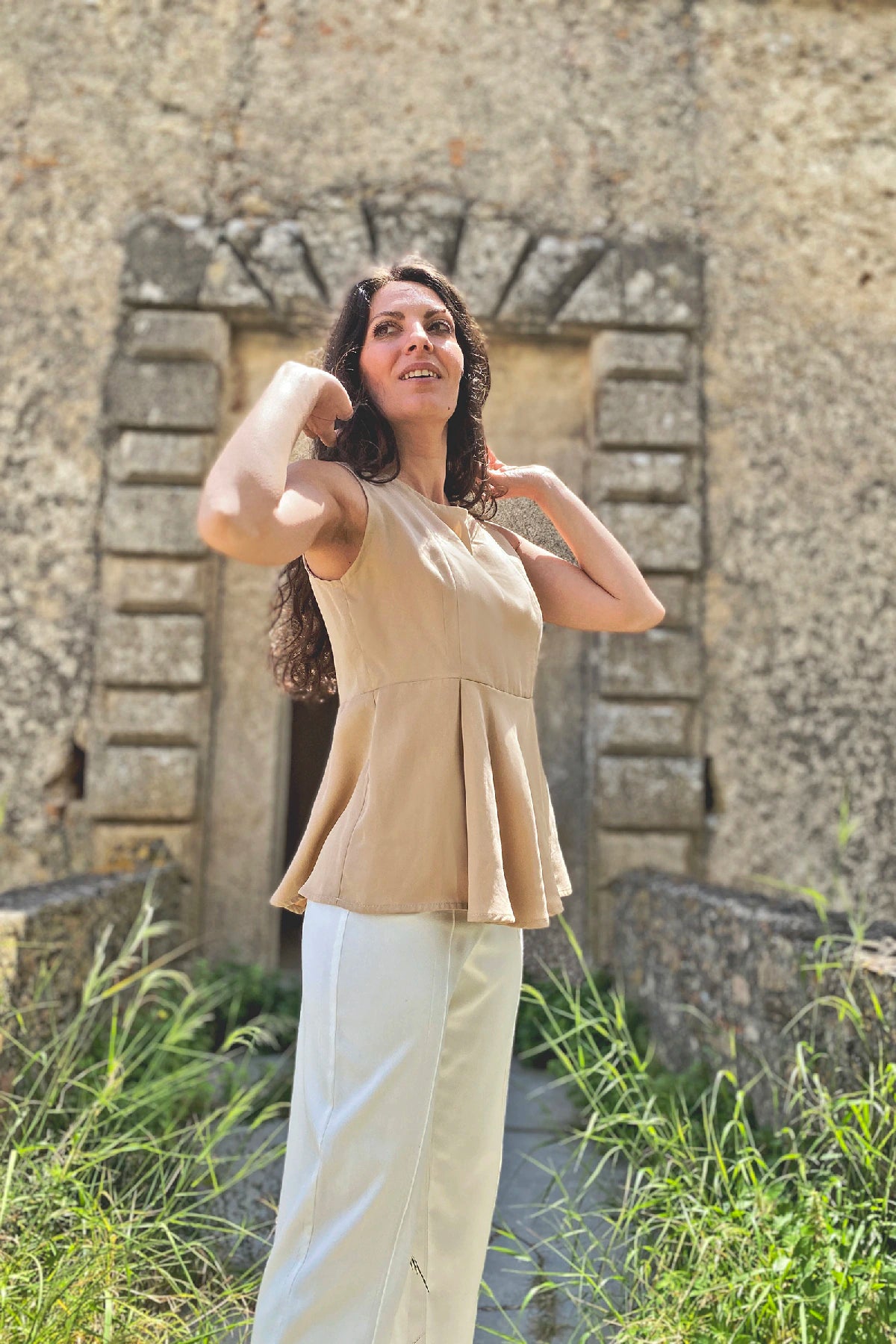 Blusa Irma ruota tencel lyocell abbigliamento sartoriale etico sostenibile brand malia lab vista laterale
