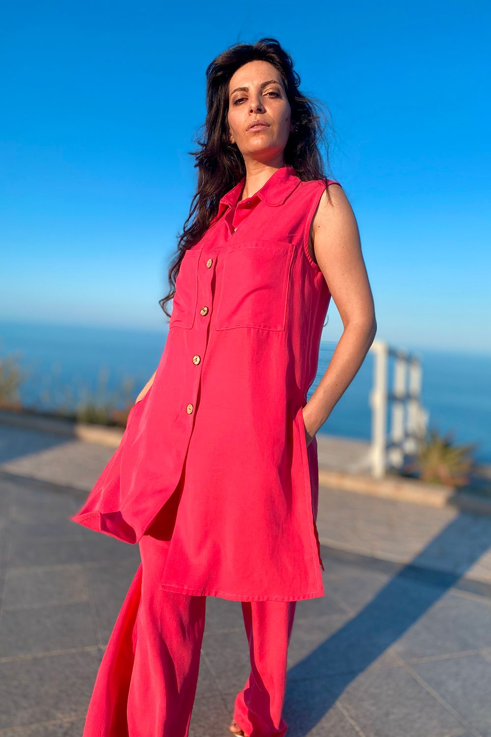 Camicia lunga tencel lyocell abbigliamento sostenibile donna brand malia lab camicia sartoriale su misura ecologica