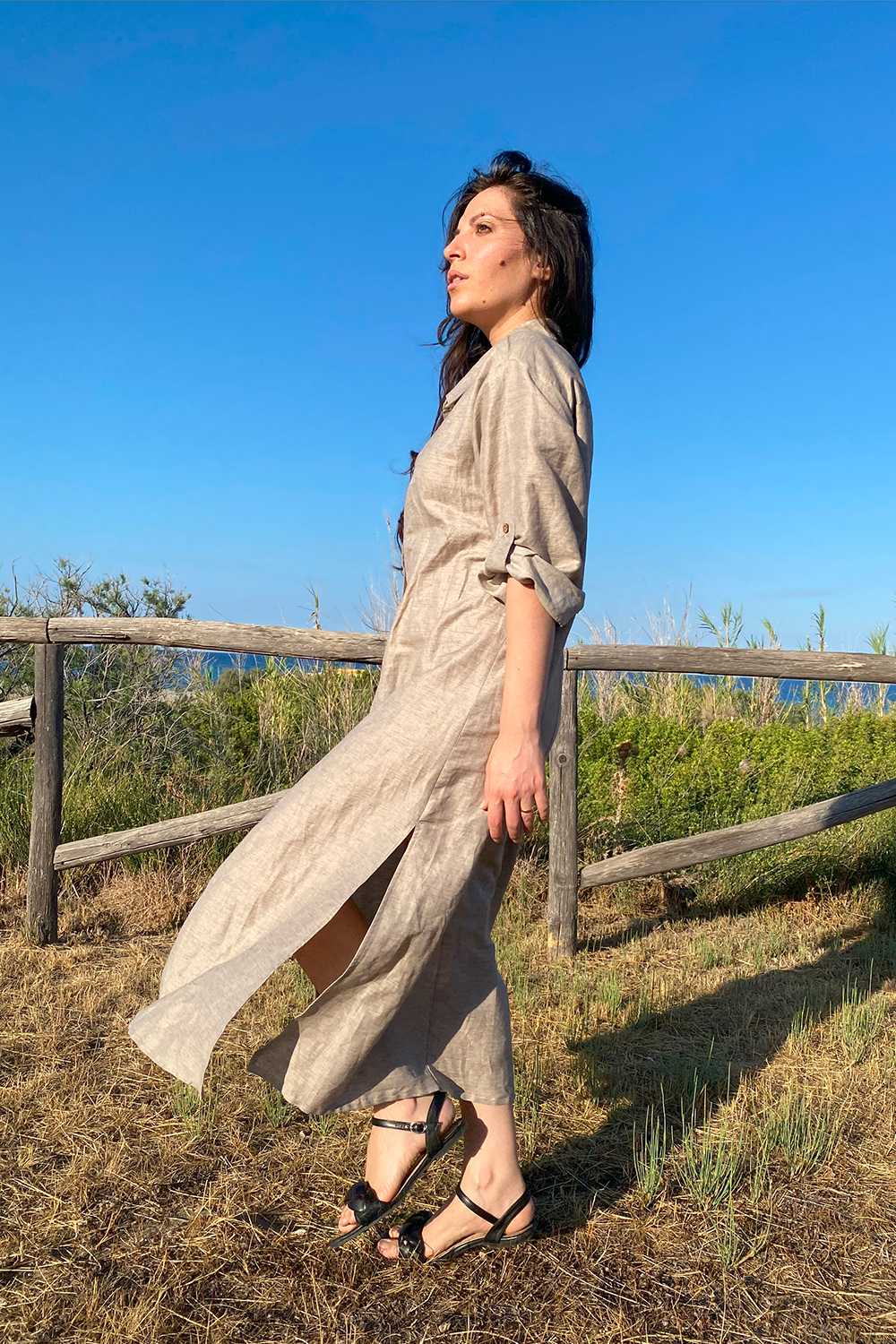 Camicione chemisier lino biologico cotone brand malia lab abbigliamento sostenibile donna moda etica laterale