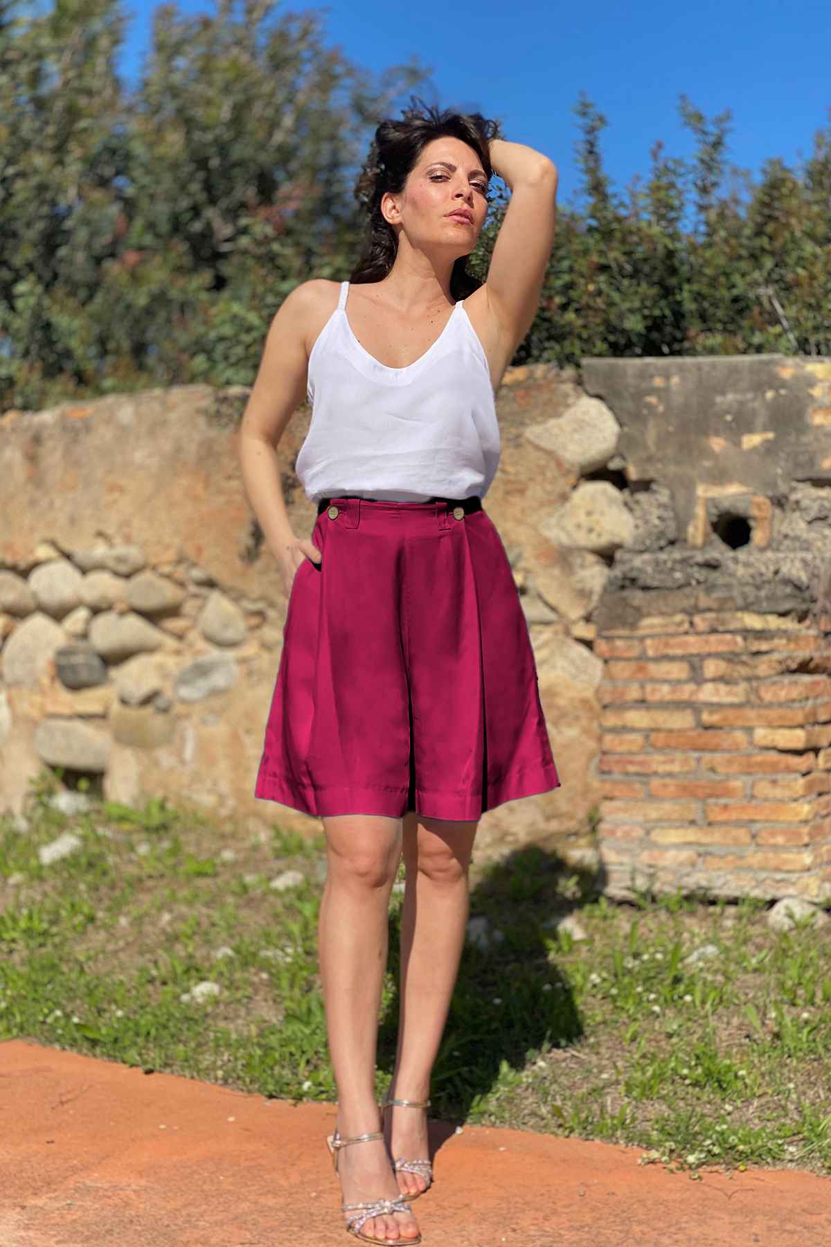 Bermuda Gabriela tencel lyocell brand malia lab abbigliamento sartoriale etico borgogna