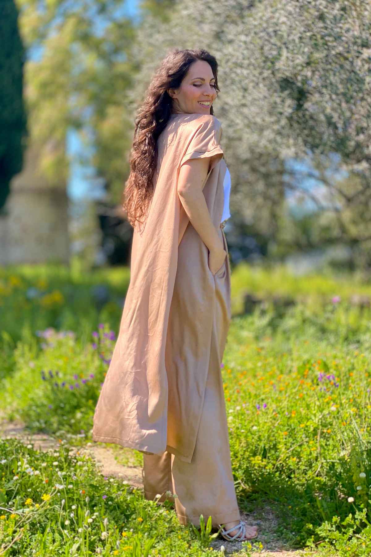 Cardigan kimono Petra seacell lyocell cupro brand malia lab abbigliamento sartoriale sostenibile laterale

