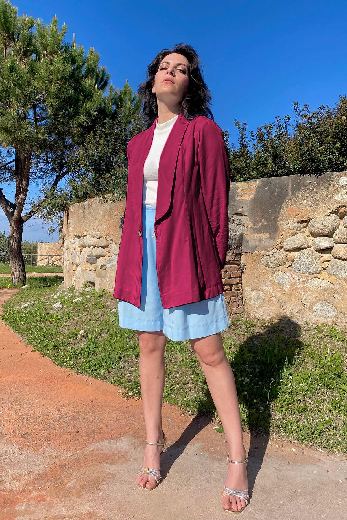 Bermuda Gabriela Giacca Paola tencel lyocell brand malia lab abbigliamento sartoriale etico borgogna