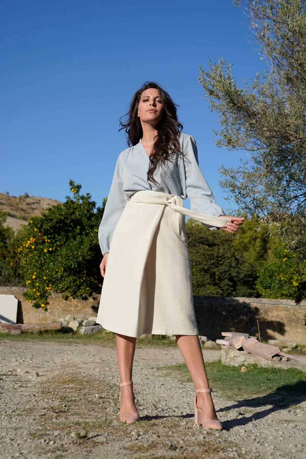 Gonna Adele 4 stagioni canapa biologica lino biologico cotone biologico lana biologica gonna su misura abbigliamento sostenibile donna brand malia lab moda etica