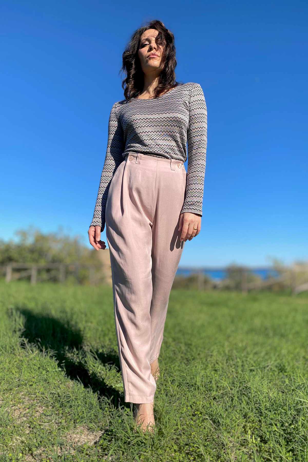 Maglia NORA calda ecoviscosa sottogiacca abbigliamento sostenibile moda responsabile artigianale brand malia lab frontale
