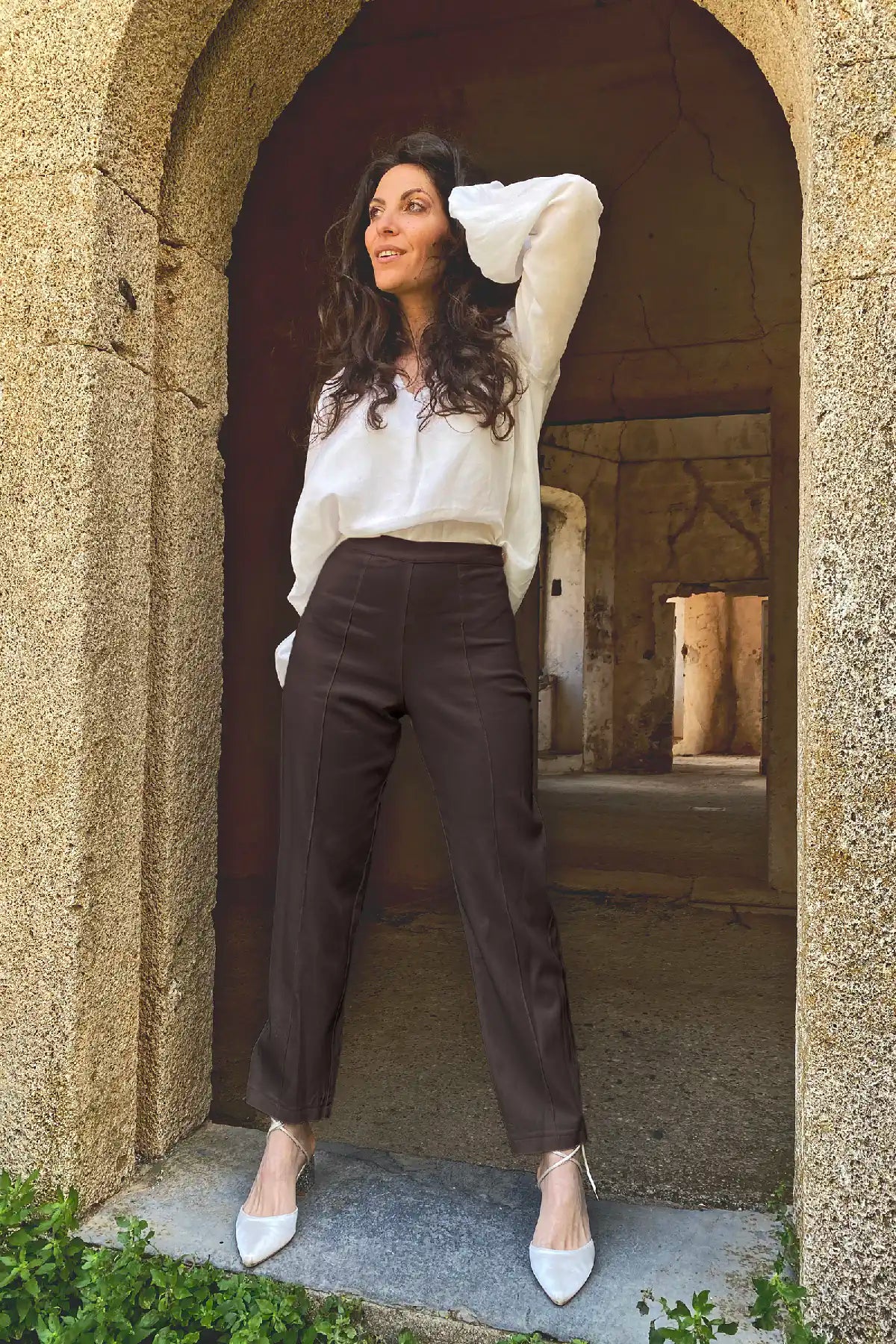Pantalone Chiara bamboo abbigliamento sartoriale etico brand malia lab cacao
