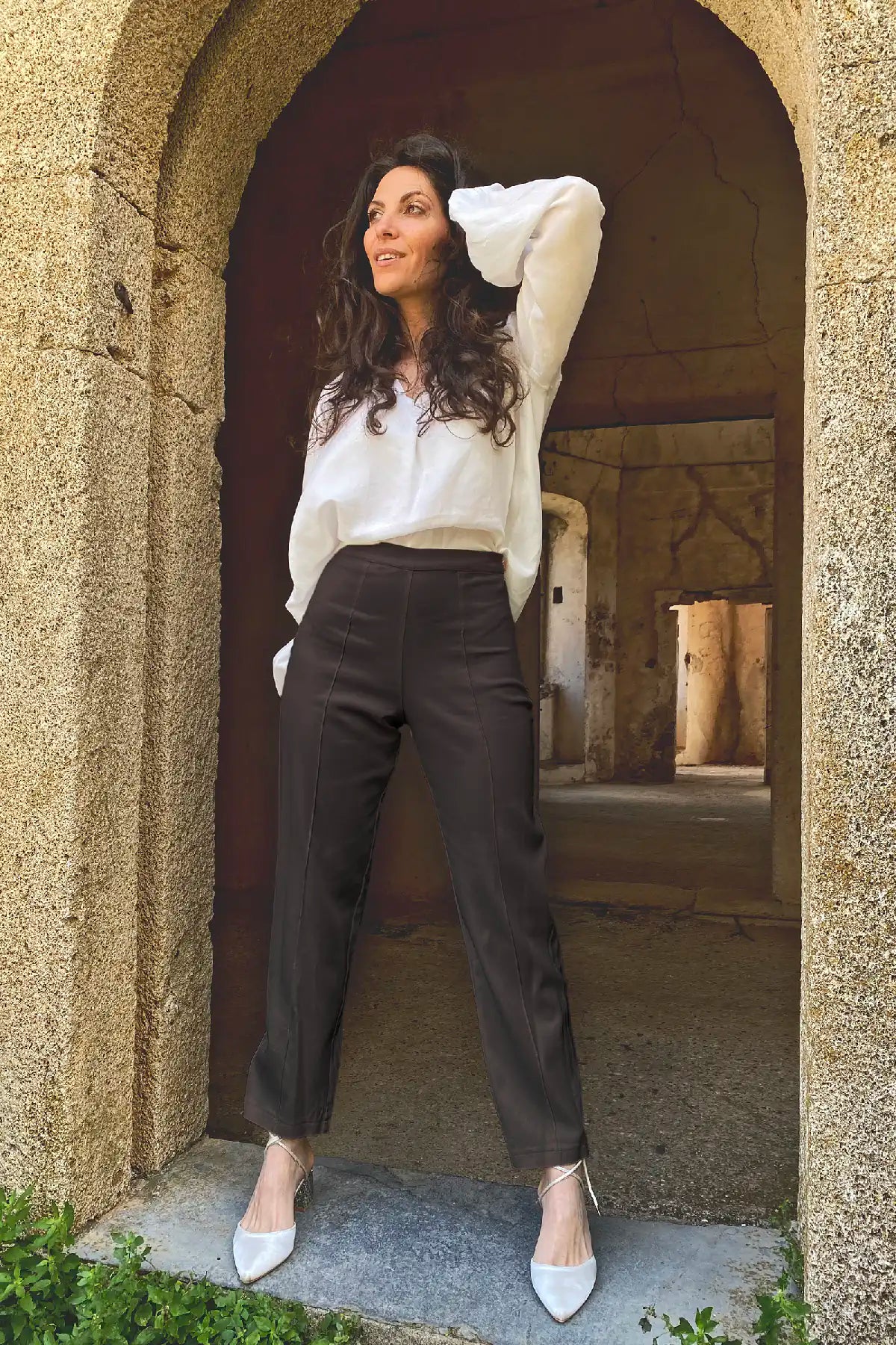 Pantalone Chiara bamboo abbigliamento sartoriale etico brand malia lab caffe
