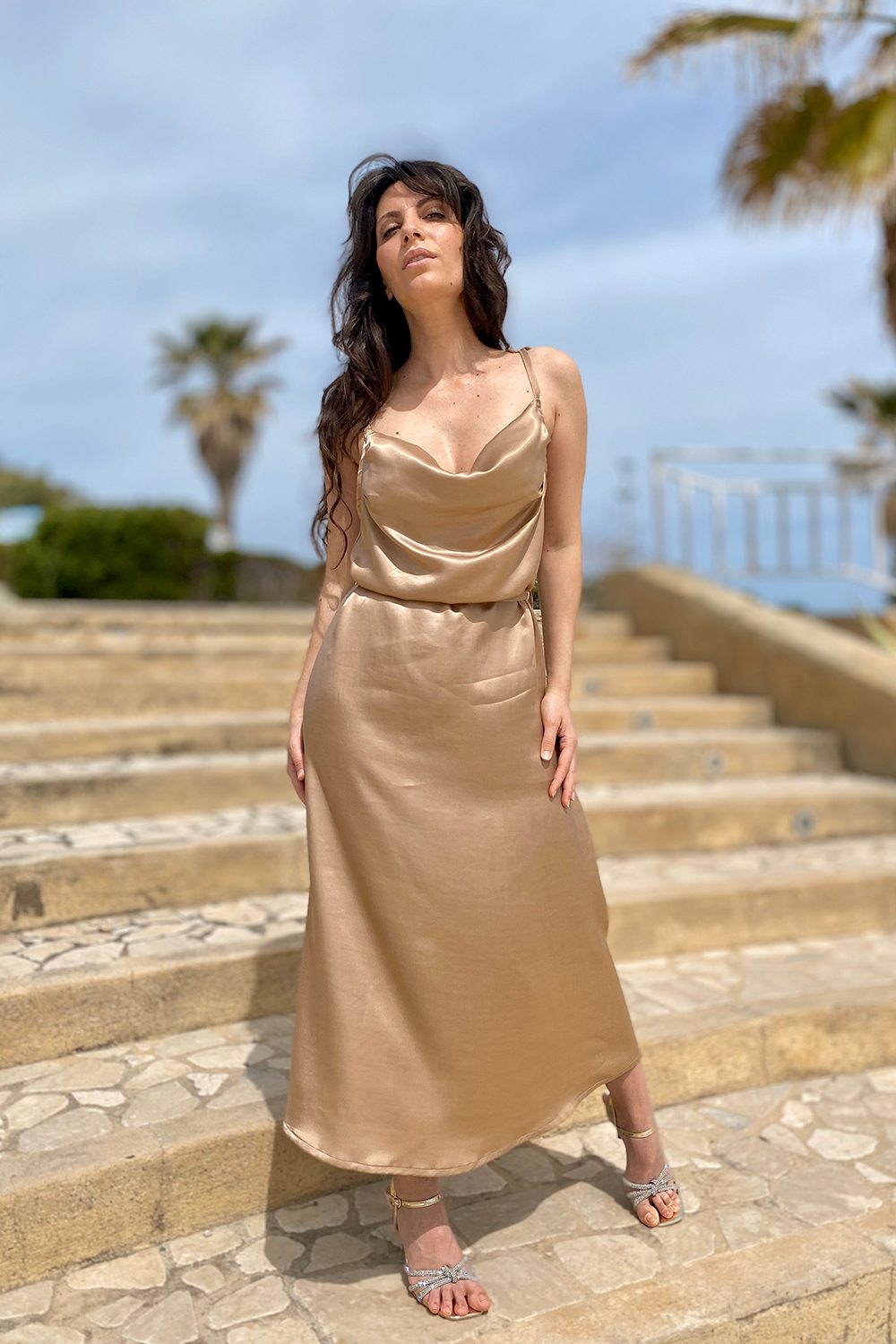 Slipdress in cupro lyocell abbigliamento sostenibile vestiti ecosostenibili donna brand malia lab moda etica sartoriale