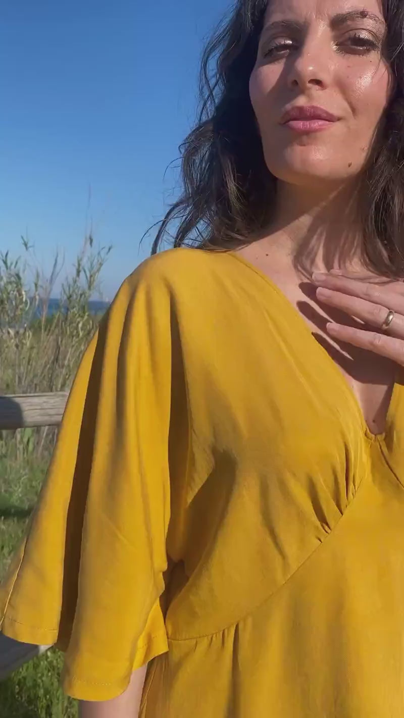 Flavia-Amato-indossa-Abito-Raquel-tencel-lyocell-brand-malìa-lab-abbigliamento-sartoriale-sostenibile