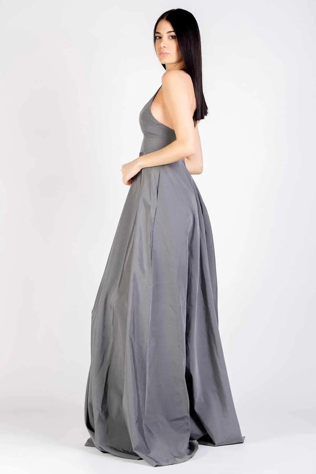 Abito in Cupro Irene cotone biologico elegante cerimonia vestibilita comoda ampia gonna spalline all'uncinetto brand malia lab abbigliamento artigianale abbigliamento sostenibile vestiti etici donna fibre naturali laterale