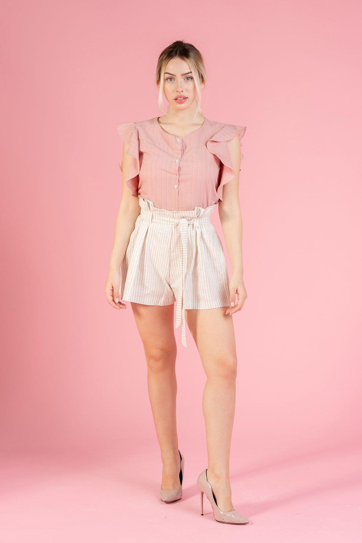 Shorts in lino biologico pantaloncino Eliana comodo abbigliamento sostenibili pantaloni sostenibili artigianale sartoriale realizzato su misura brand Malia Lab