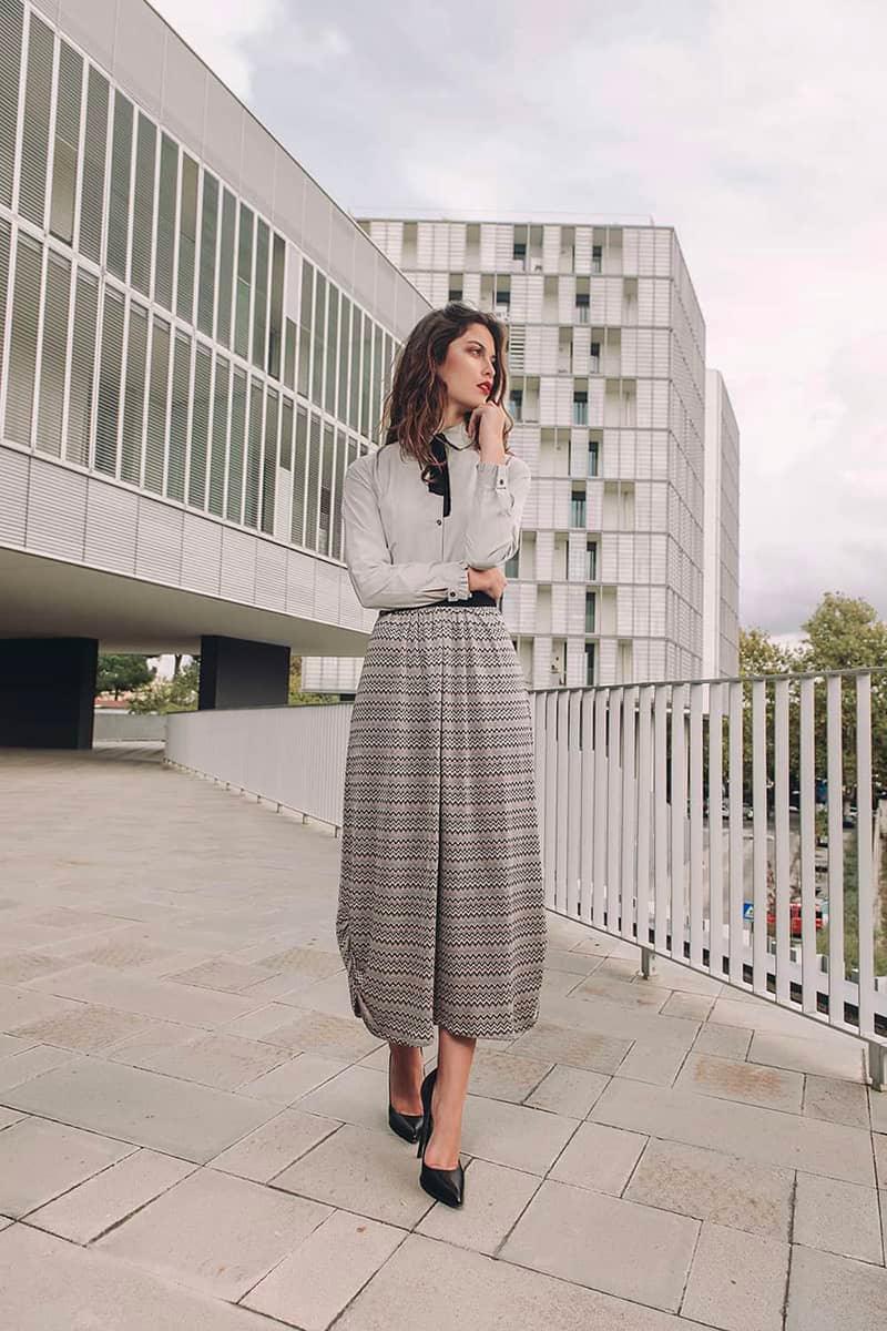Camicia Kate Cupro grs ecologico Cotone Biologico Moda Sostenibile Artigianale brand Malia Lab camicia sartoriale blusa su misura camicia artigianale
