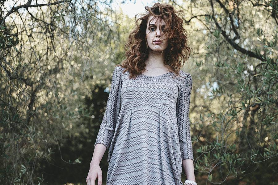 Abito VANILLA in ecoviscosa ecologica abito su misura abbigliamento sostenibile vestiti su misura vestiti ecosostenibili donna brand malia lab moda etica dettaglio frontale